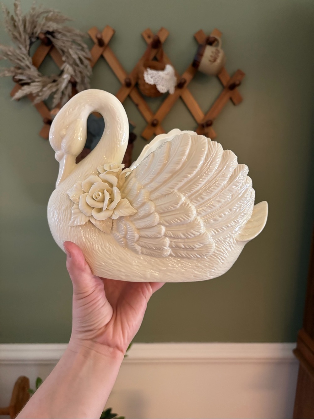 Ivory Ceramic Swan Figurine with Rose Accent
